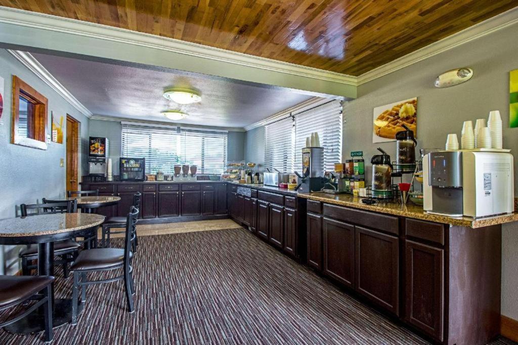Quality Inn Olympia Near State Capital Esterno foto